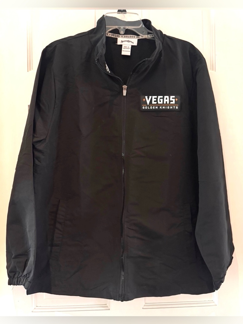 Vegas Golden Knights Windbreaker Men’s Size Medium - NWT